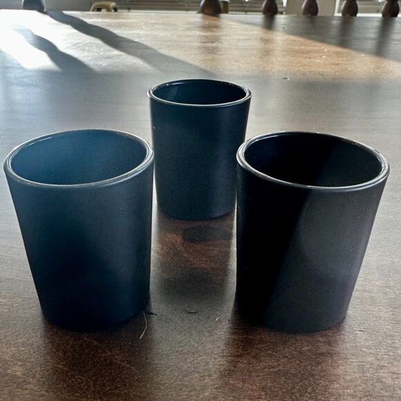 Share EMPTY Set of 3 NEST Candle Matte Black Glass 1 oz Mini Votive Shot Glass - Picture 1 of 3
